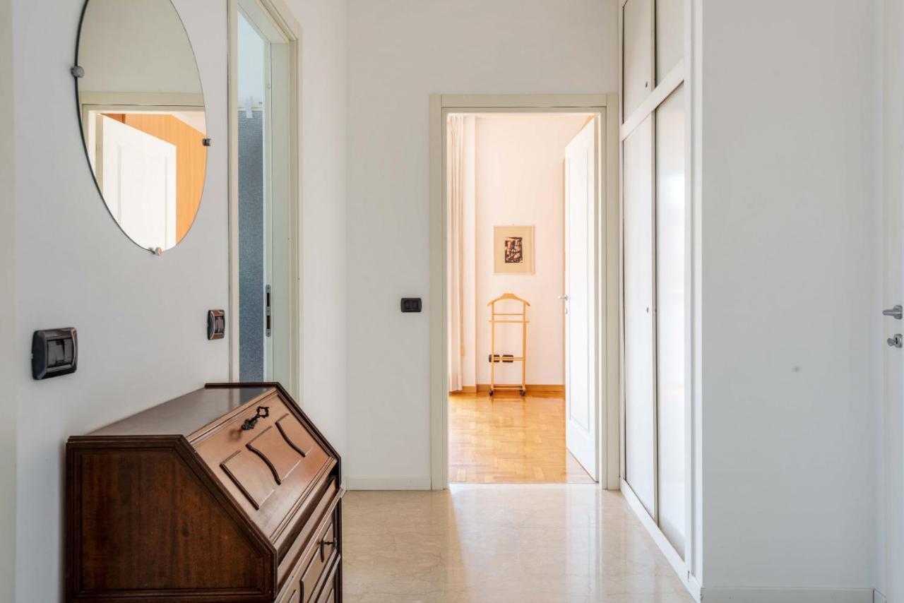 شقة Amazing House In Porta Venezia By Easylife ميلان المظهر الخارجي الصورة